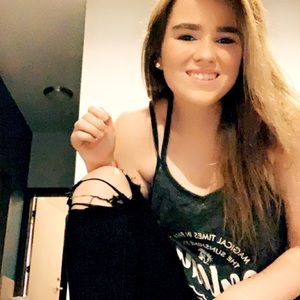 Meet your Posher, Carye